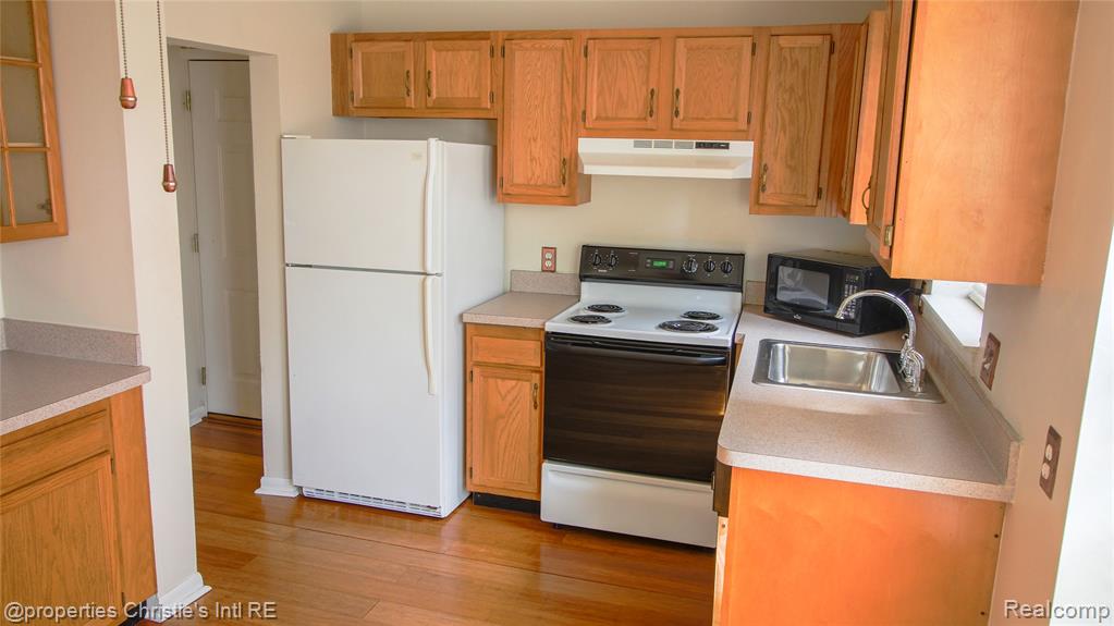 120 Seward Street, 310, Detroit, MI 48202 — Photo 8