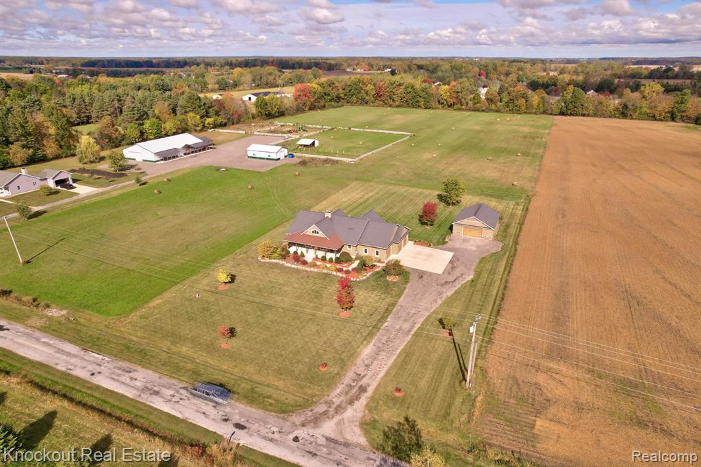9351 Lange Road, Birch Run, MI 48415 — Photo 65