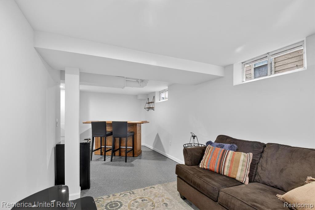 508 S Chocolay Avenue, Clawson, MI — Photo 19