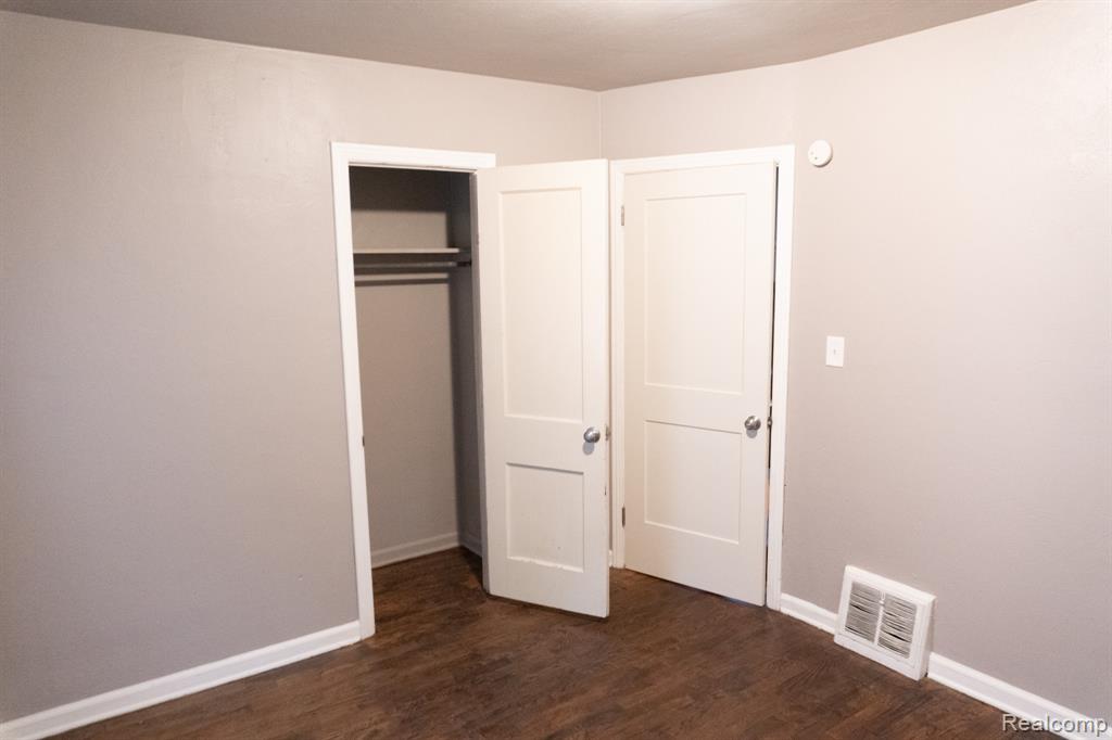 727 Waldman Avenue, Flint, MI 48507 — Photo 21
