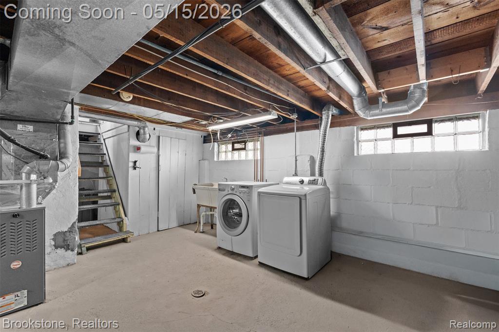 142 Massoit Street, Commerce Twp, MI — Photo 29
