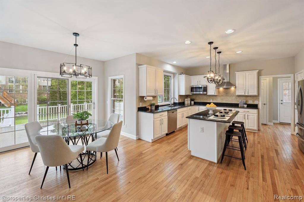 45055 WALNUT RIDGE, Northville, MI 48168 — Photo 16