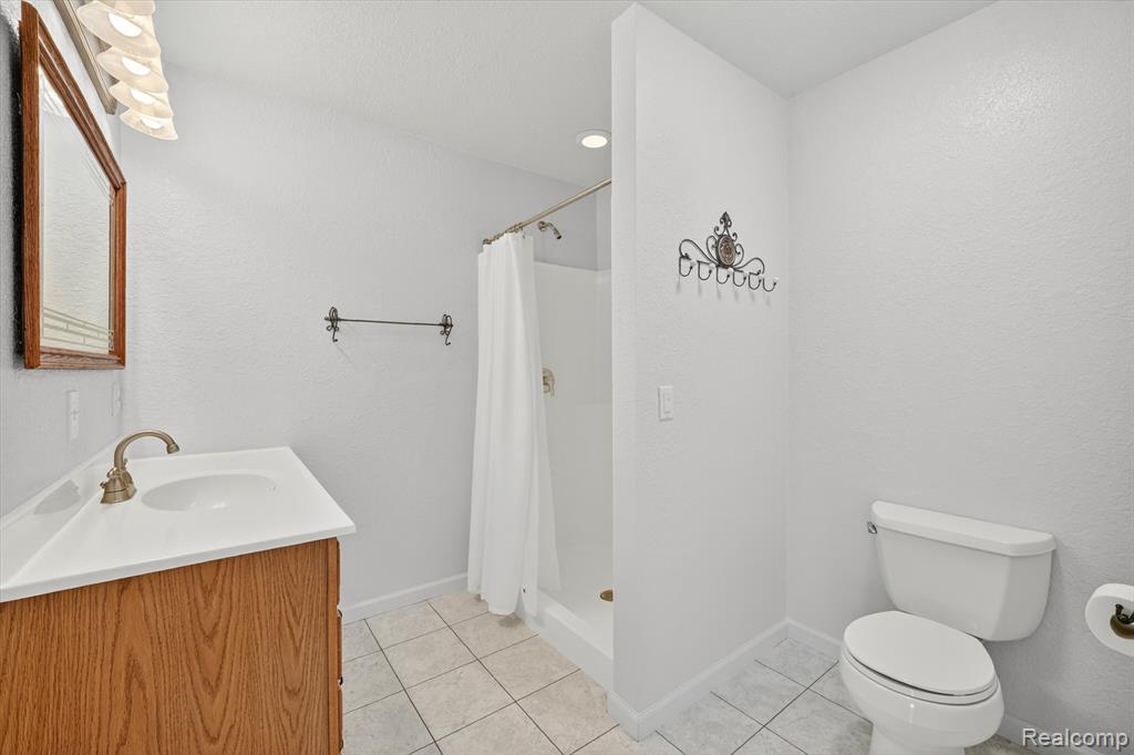 10520 North Dixie, South Rockwood, MI — Photo 18