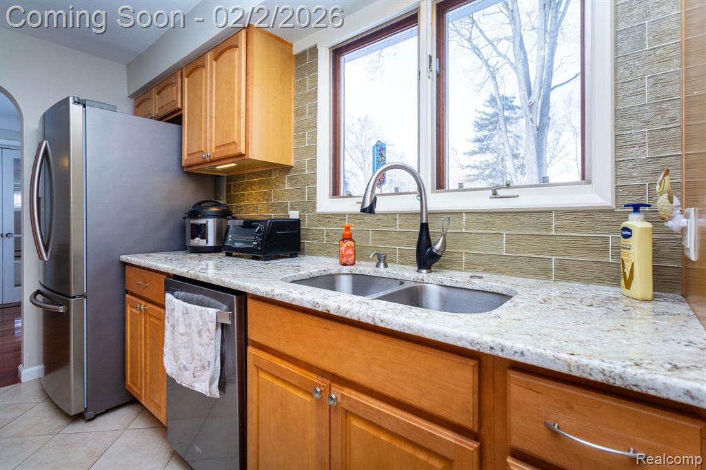 41878 Woodbrook Drive, Canton, MI 48188 — Photo 18