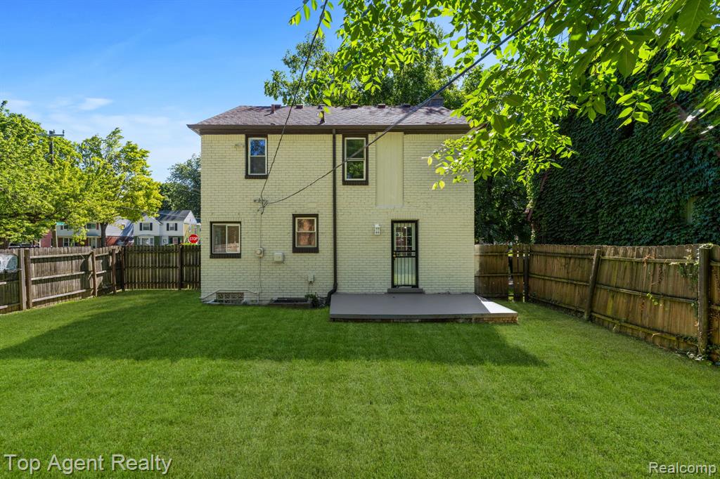 14257 Artesian Street, Detroit, MI 48223 — Photo 38
