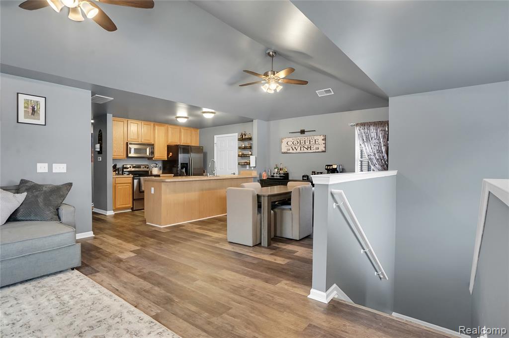 3346 Kneeland Circle, Howell, MI 48843 — Photo 5