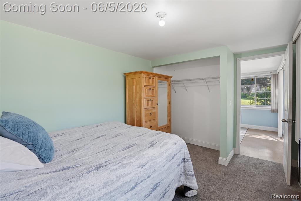 7085 Colony Drive, West Bloomfield, MI 48323 — Photo 14