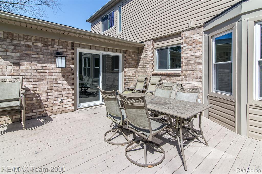 17148 PON VALLEY Drive, Northville, MI 48168 — Photo 17
