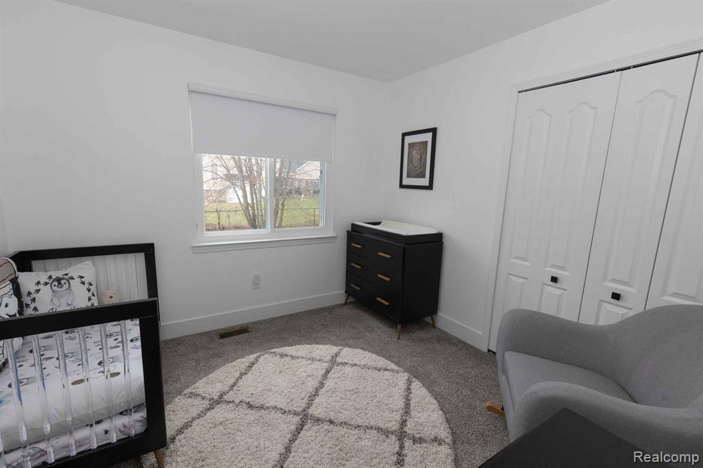 963 LANCASTER Street, Lapeer, MI 48446 — Photo 33