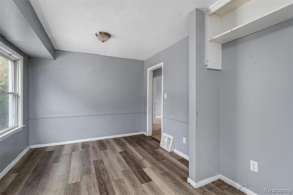 9035 Braile, Detroit, MI 48228 — Photo 7