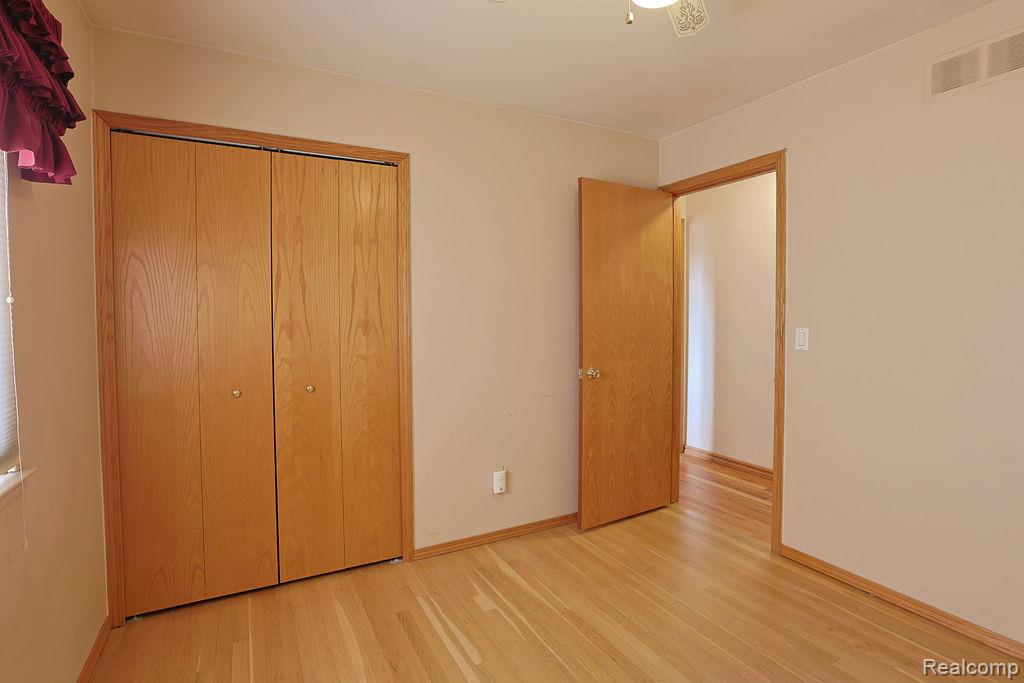 43428 Hartwick Drive, Sterling Heights, MI 48313 — Photo 28