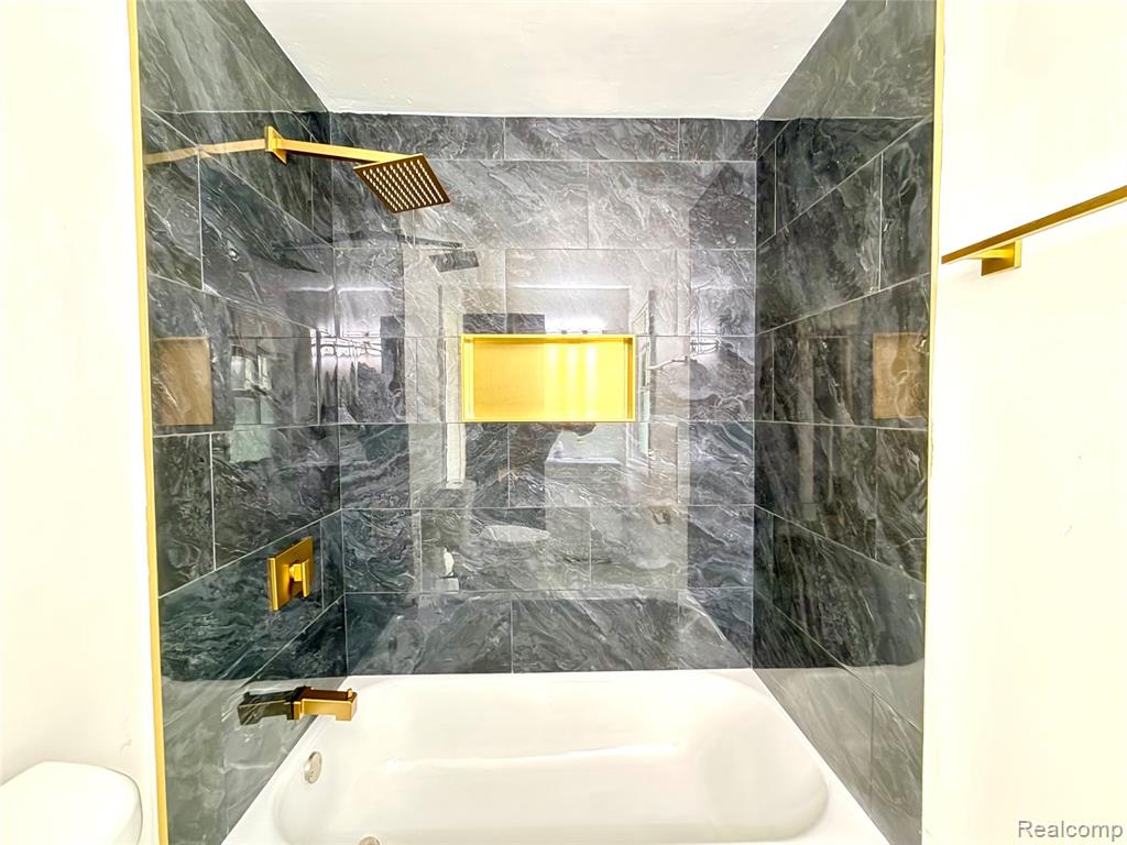 7200 W Outer Drive, Detroit, MI 48235 — Photo 38