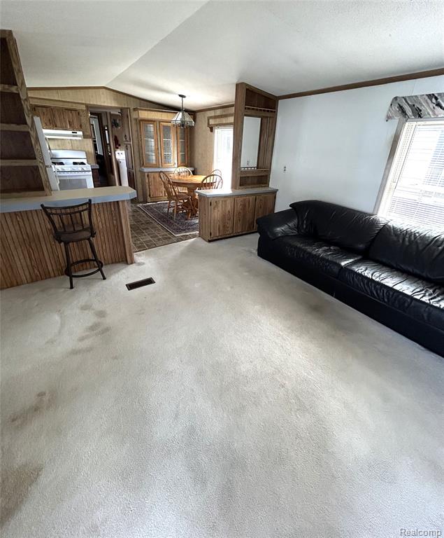 48582 Lakeview Circle, Shelby Twp, MI 48317 — Photo 10