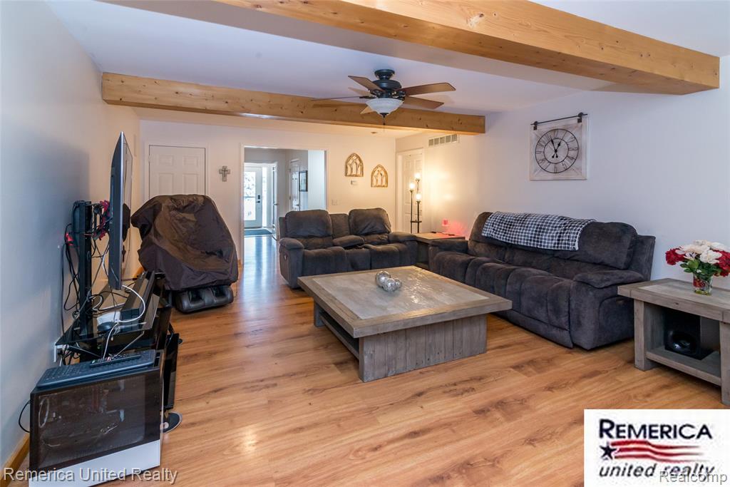 9852 Southlawn Circle, Jerome, MI 49249 — Photo 9