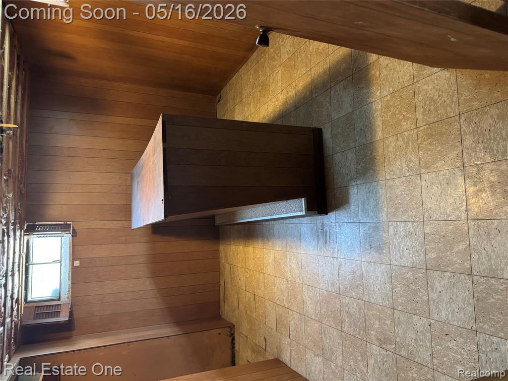 4865 Ross Drive, Waterford, MI 48328 — Photo 17