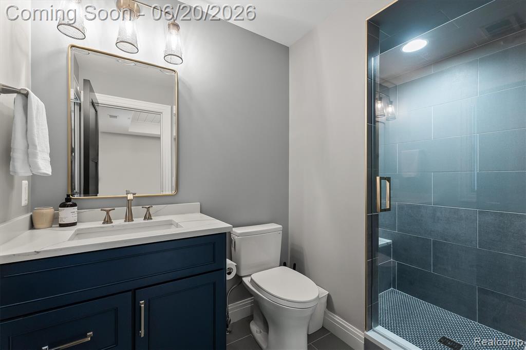 5200 Windingwood Drive, Bloomfield Hills, MI 48302 — Photo 43