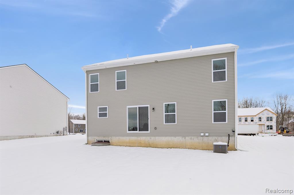 4241 Cedar Lane, Grand Blanc, MI 48439 — Photo 29