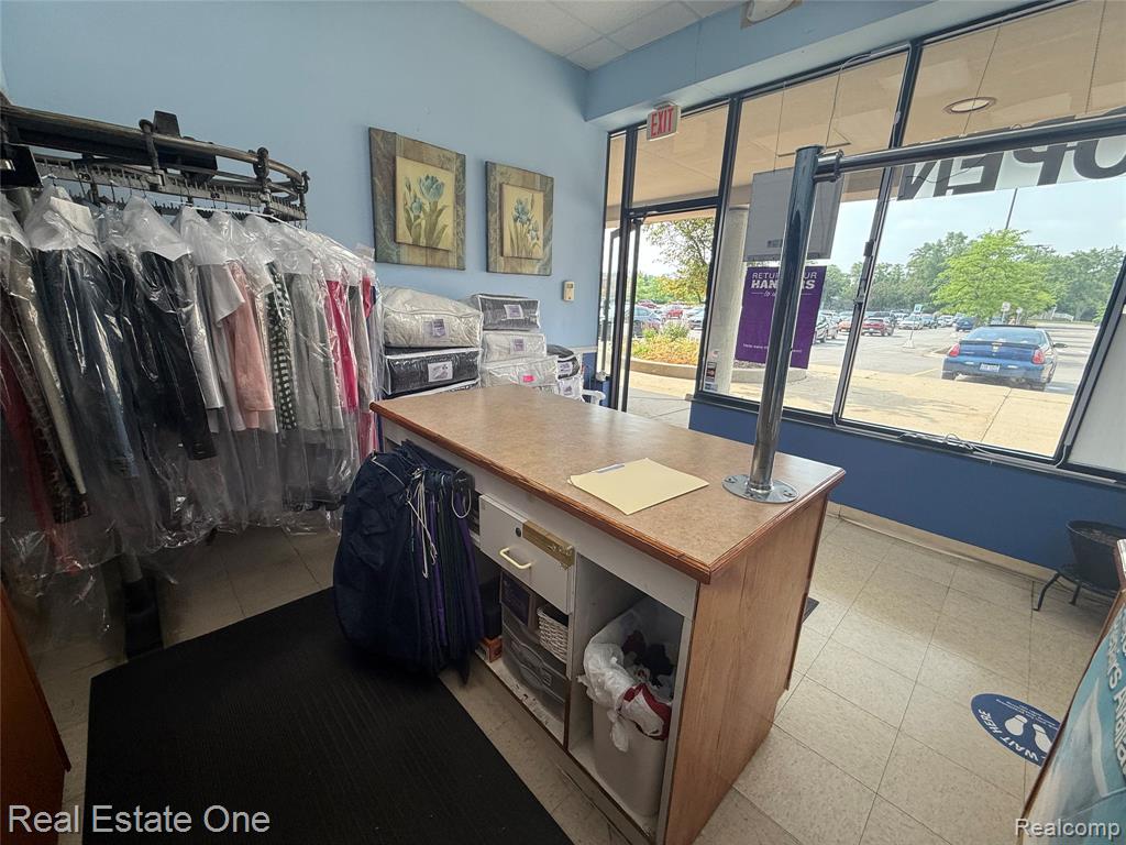 829 E Auburn Road, Rochester Hills, MI 48307 — Photo 5