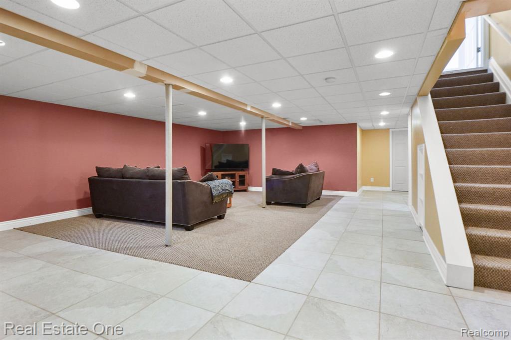56916 Saint Andrews Drive, Macomb, MI 48042 — Photo 33