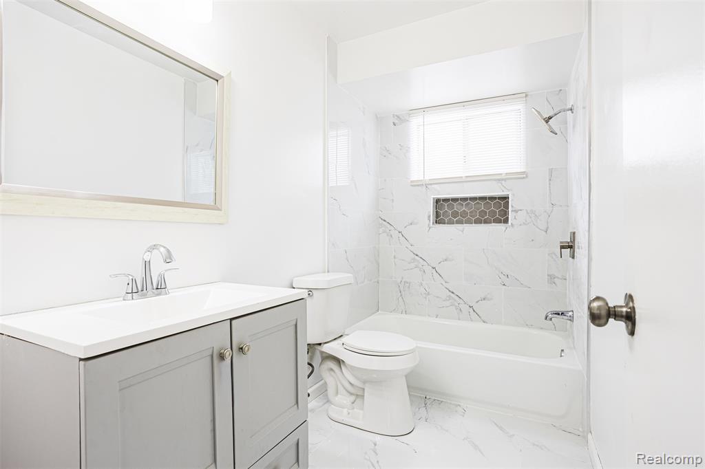 6627 Orange Lane, Flint, MI 48505 — Photo 23