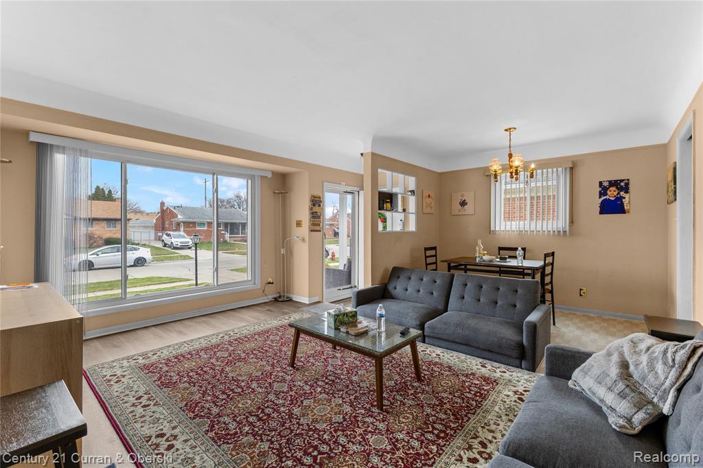 8605 Dixie Lane, Dearborn Heights, MI 48127 — Photo 4