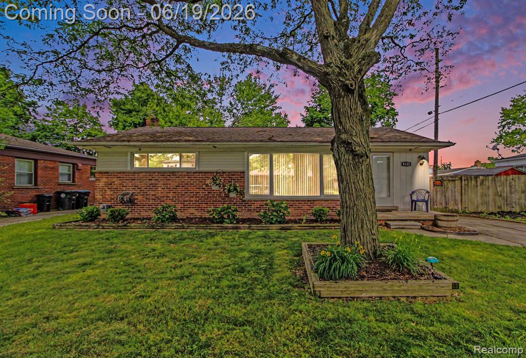 9135 Frederick Street, Livonia, MI 48150 — Photo 2