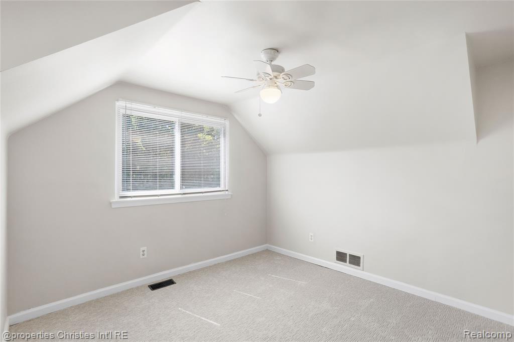 61374 Dean Drive, South Lyon, MI 48178 — Photo 24
