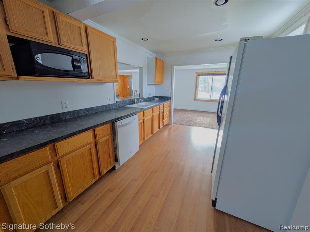 4205 Kendall Road, Warren, MI 48091 — Photo 7