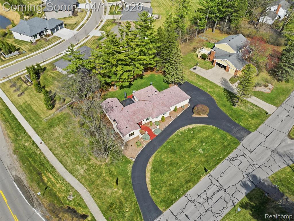 4886 Beacon Hill Drive, Bloomfield Hills, MI 48301 — Photo 91
