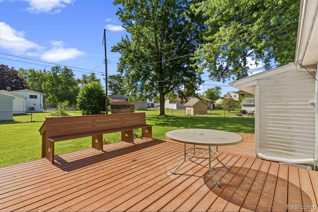 5155 Oxford Court, Swartz Creek, MI 48473 — Photo 33