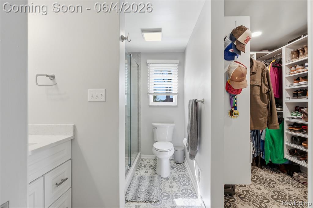 2351 Recreation Drive, West Bloomfield, MI 48324 — Photo 24