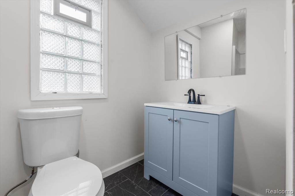 18030 Mackay Street, Detroit, MI 48234 — Photo 17