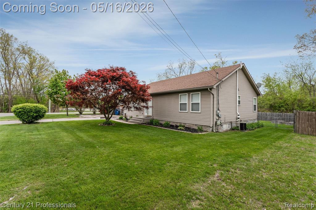 1203 Eason, Waterford, MI 48328 — Photo 24