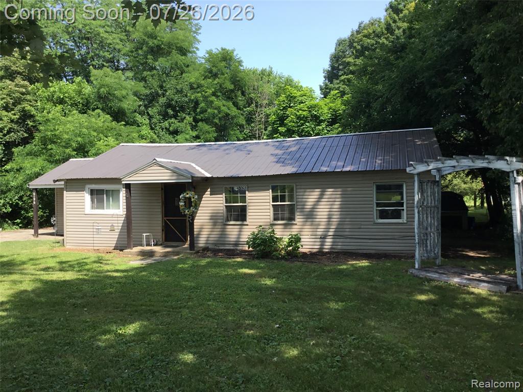 6196 Marlette Street, Marlette, MI 48453