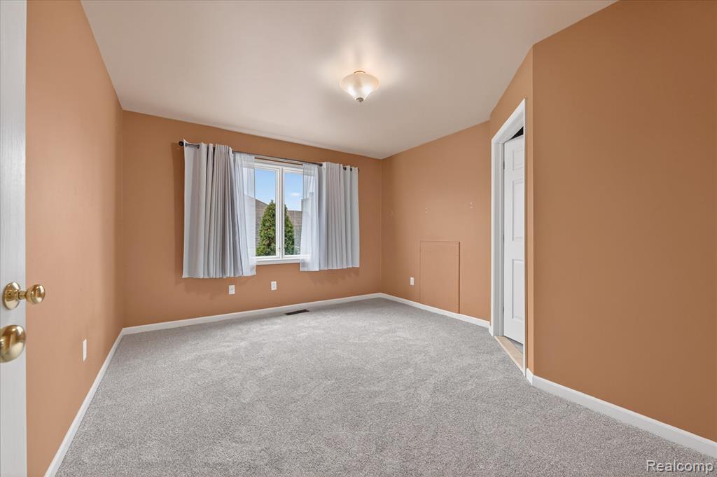 57165 Willow Ridge Boulevard, Washington, MI — Photo 44