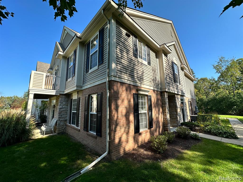2354 PINECROFT Drive, Canton, MI 48188 — front exterior