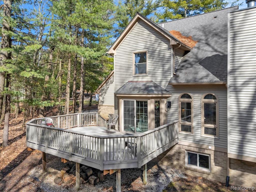 573 NAKOMIS Trail, Orion, MI 48362 — Photo 70