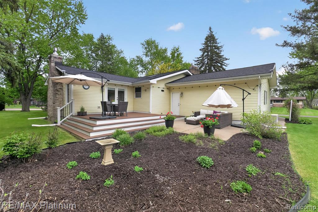 139 Edgemont Drive, Howell, MI 48855 — Photo 51