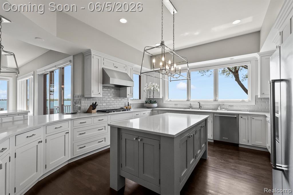28195 Elba Drive, Grosse Ile, MI 48138 — Photo 17
