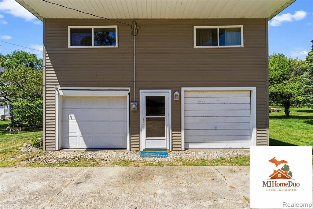 1947 Strait Tow Boulevard, Crystal, MI 48818 — Photo 53