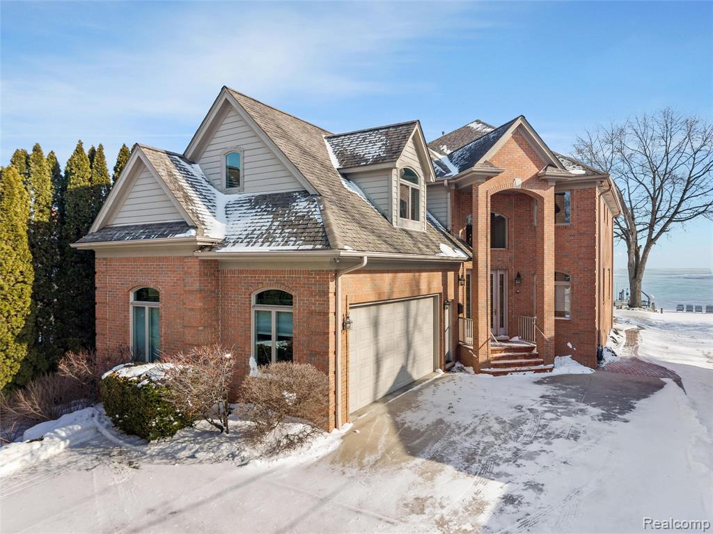 34330 Jefferson Avenue, Harrison Township, MI — Photo 2
