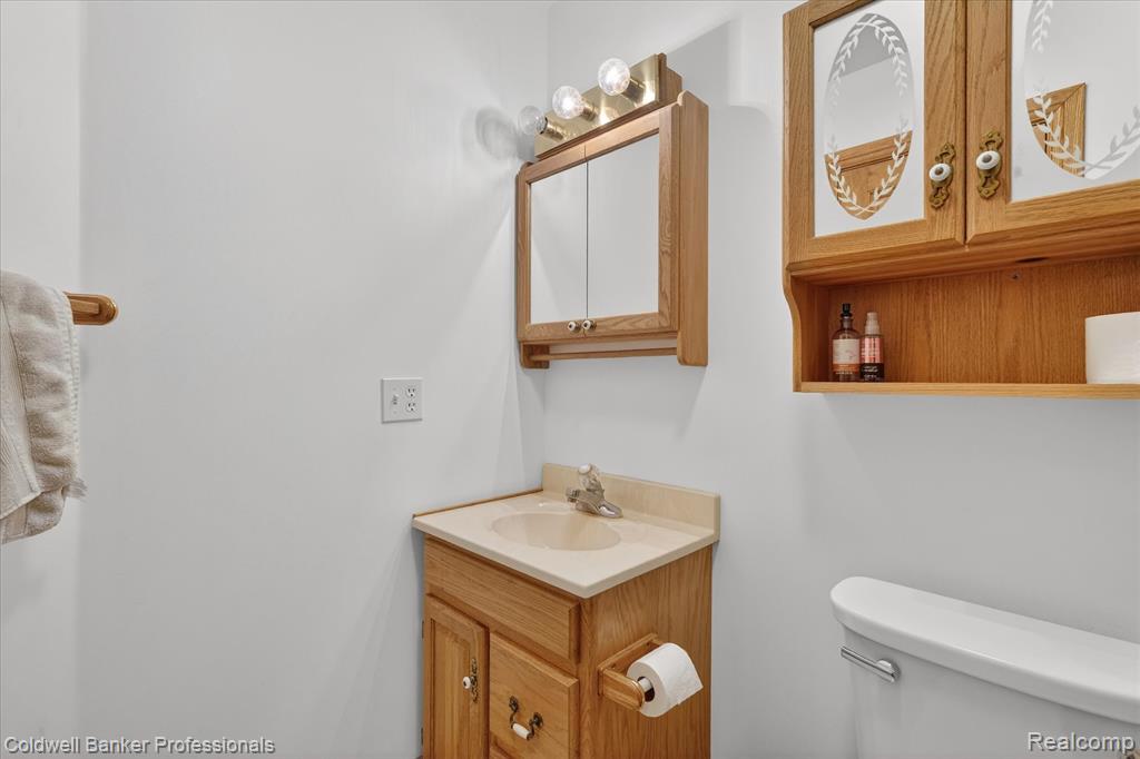10310 Sharp Road, Swartz Creek, MI 48473 — Photo 21