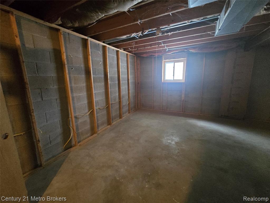 4493 WARD Road, North Branch, MI 48461 — Photo 15