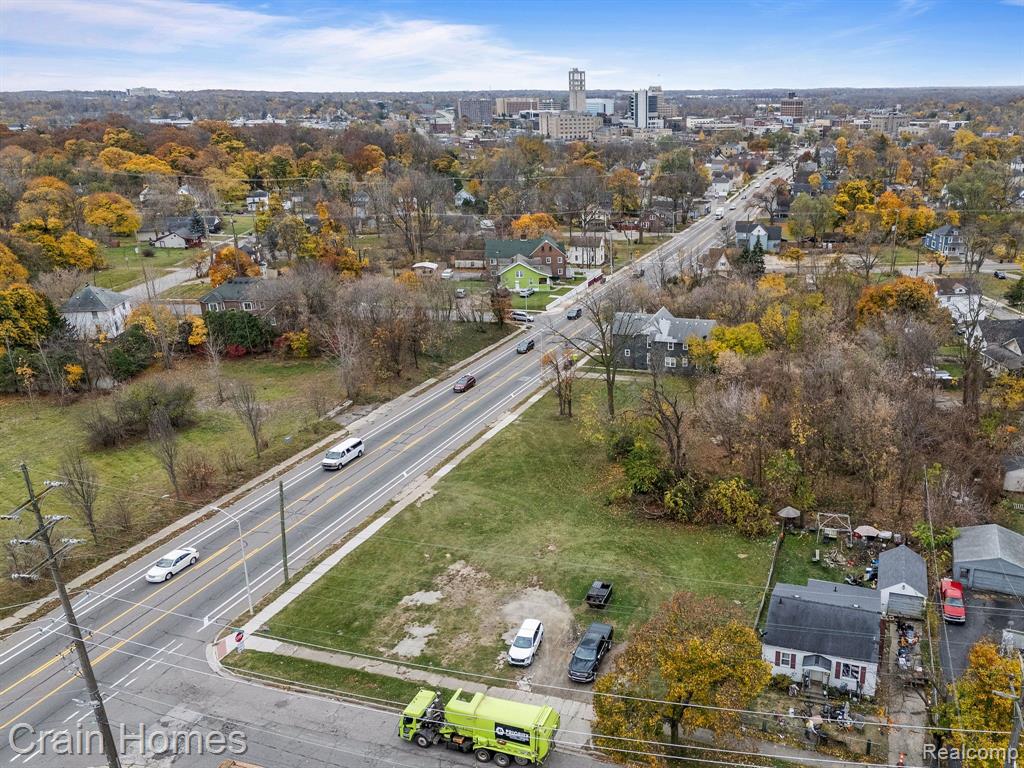 431 N PERRY Street, Pontiac, MI 48342 — Photo 10