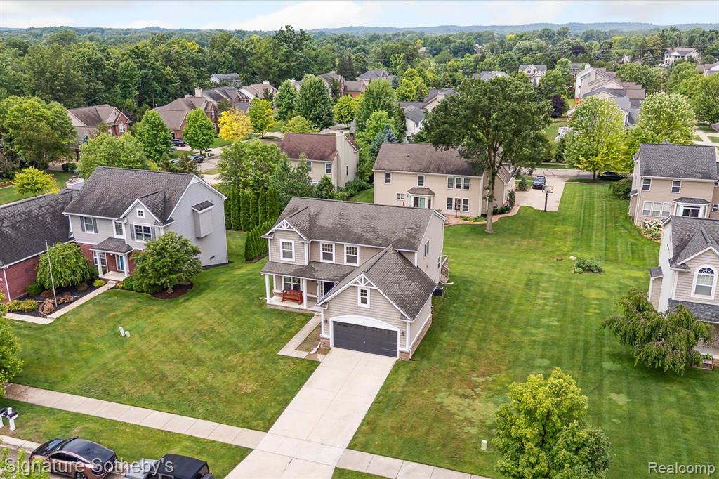 8926 El Dorado Drive N, White Lake, MI — Photo 57
