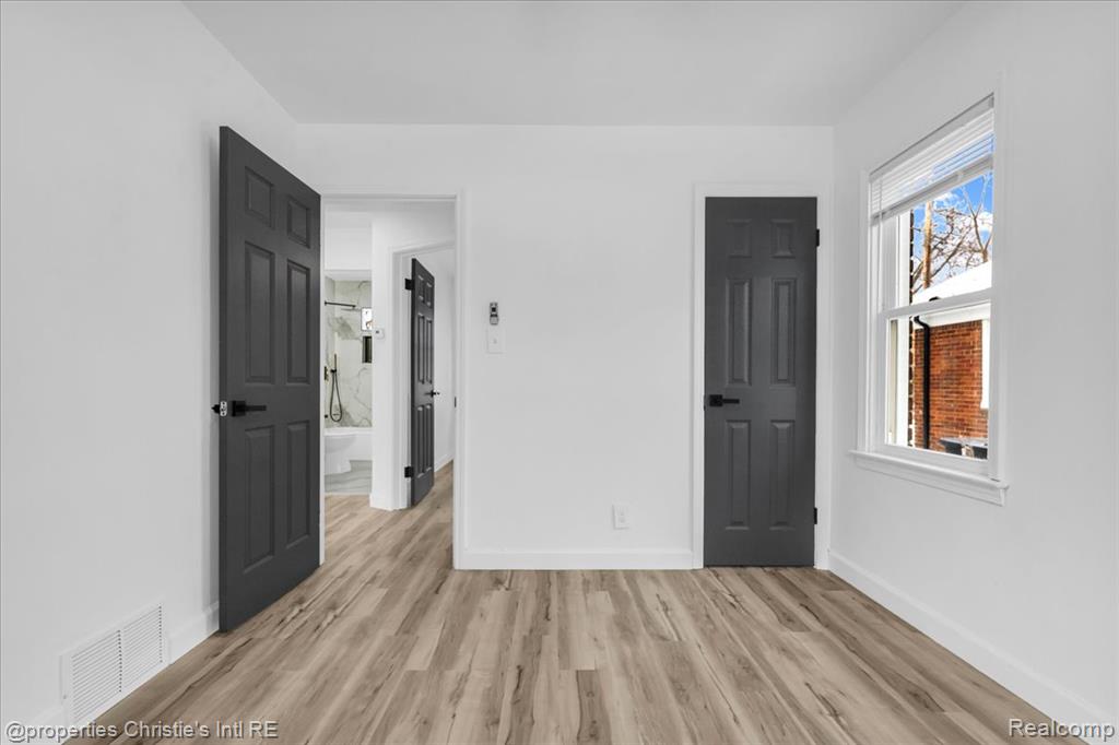 19445 Hubbell Street, Detroit, MI 48235 — Photo 16