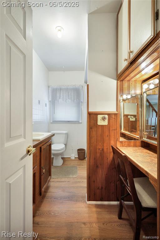 1466 Connell Street, Burton, MI 48529 — Photo 18