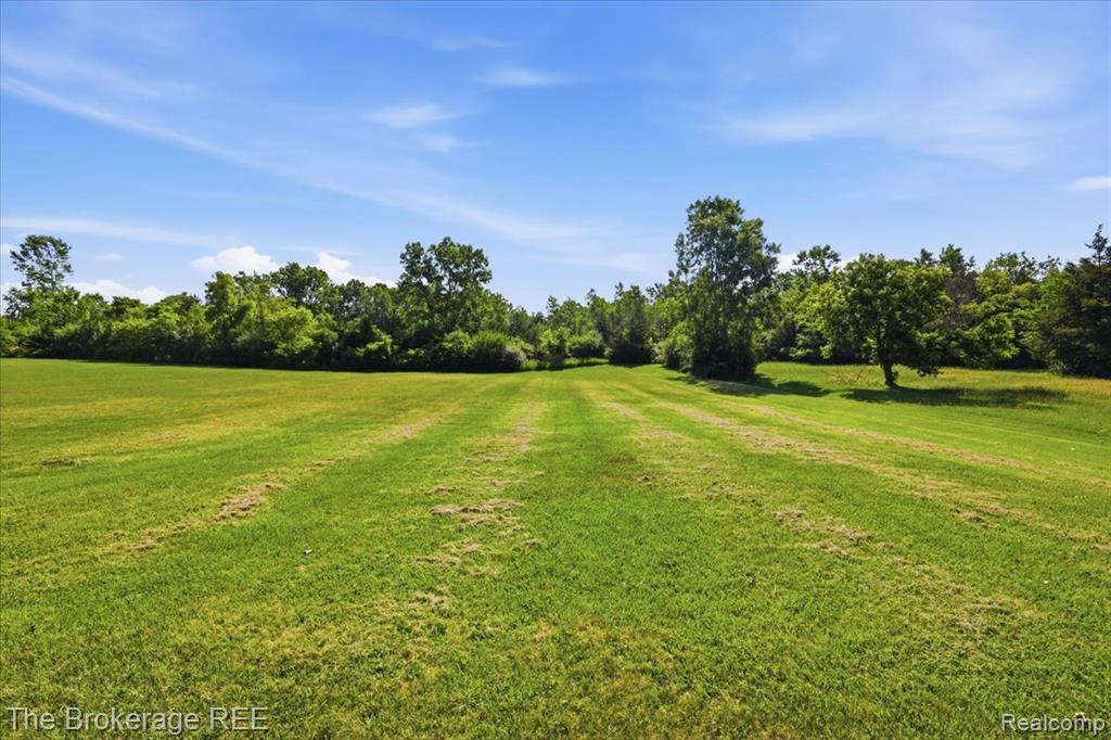 6057 Center Road, Grand Blanc, MI 48439 — Photo 49