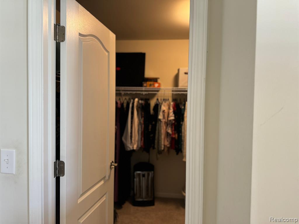 43595 CHANCELLOR Lane, Novi, MI — Photo 24