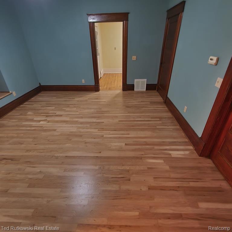 315 N MAIN Street SW, Capac, MI 48014 — Photo 13